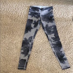 Lululemon Leggings size 6